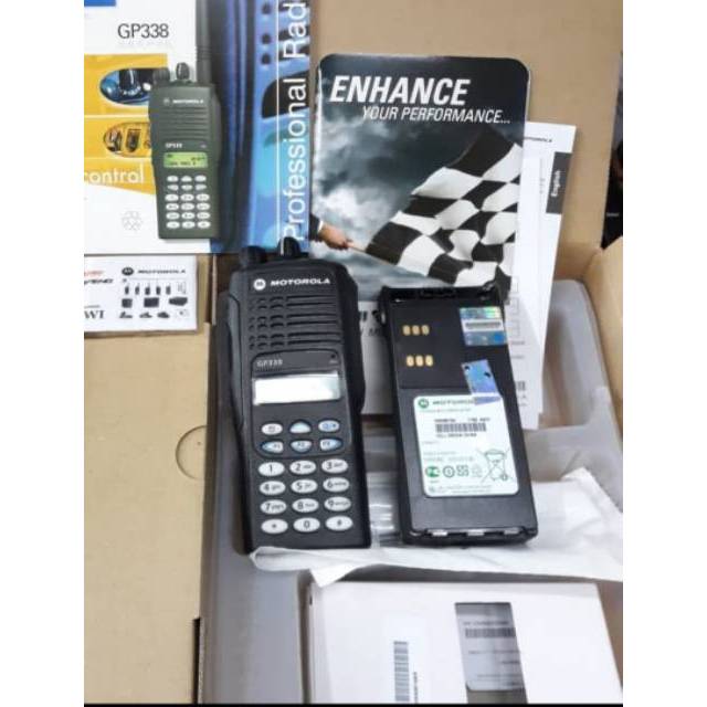 HT MOTOROLA GP 338 VHF IS GASPROOF - HT MOTOROLA GP 338 VHF WITH BATERAI IS
