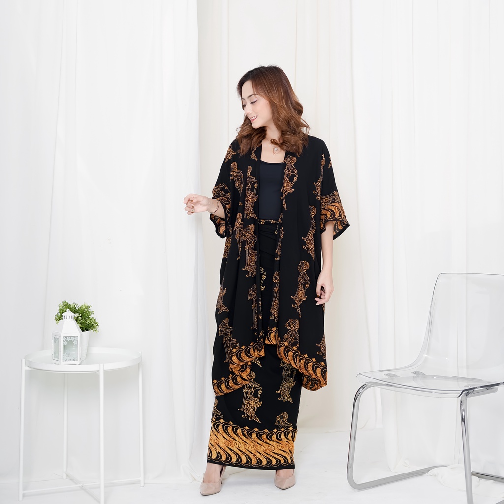 Setelan Outer Cania Parang &amp; Rok Lilit Batik by Kinnas