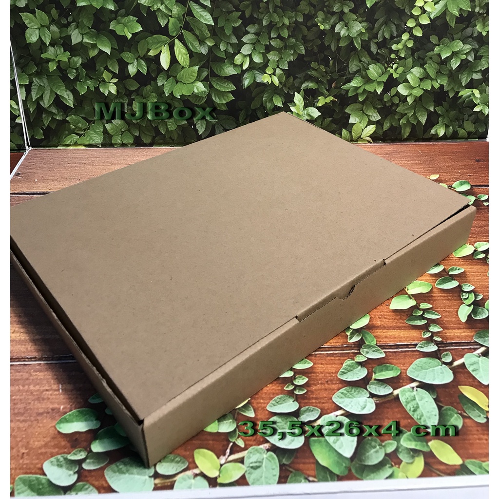 

KARDUS UK. 35,5x26x4 CM........DIE CUT KOTAK KARTON UNTUK PACKING SOUVENIR - DLL- MODEL BOX PIZZA