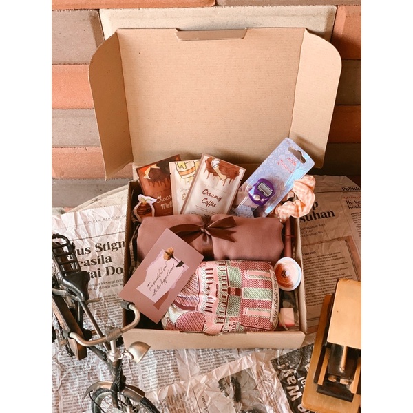 

Hampers Woman Box