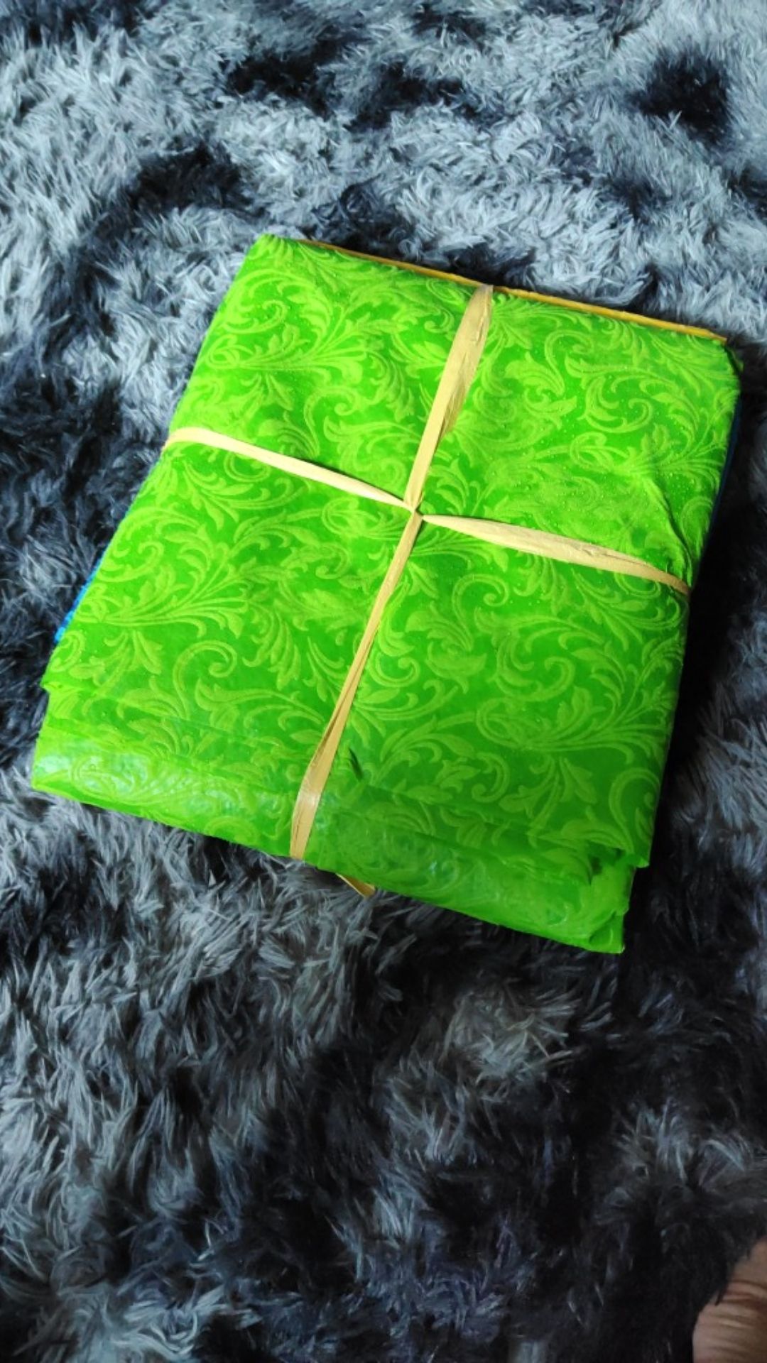 Kain Furing Emboss 1.20m/ Spundbond Emboss/ Wallpaper Dinding Emboss