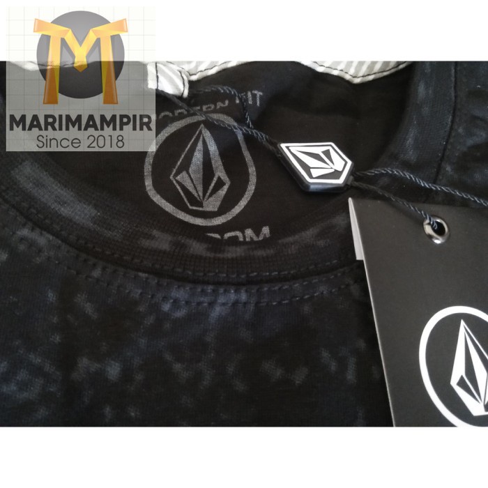 Marimampir Ada kaos Volcom volcom premium Surf Kaos Original Planet Like Kaos ori