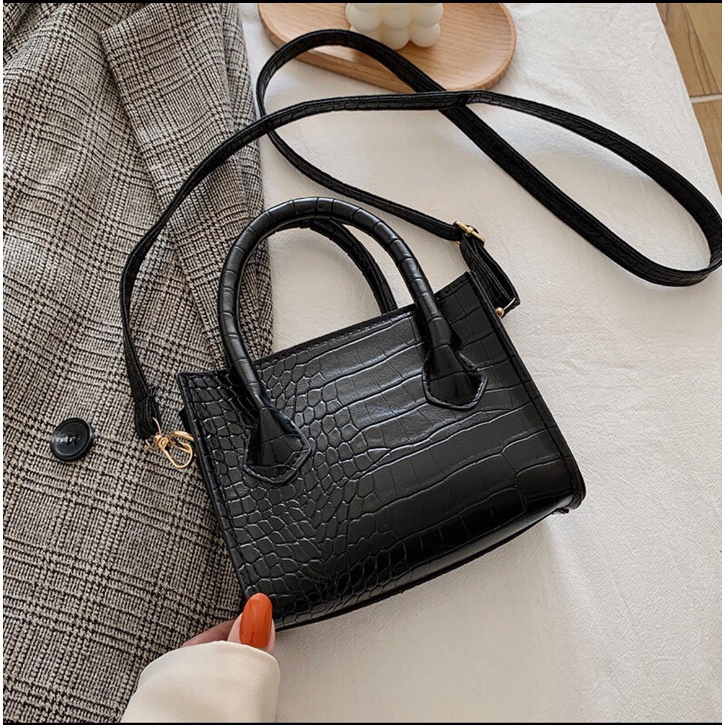 bellaluna-tas selempang CLEVA  tas wanita simple MOTIF CROCODILE