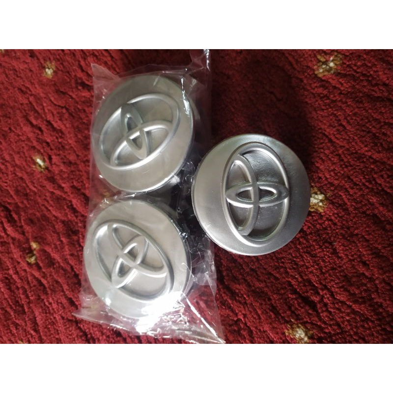 Dop velg toyota avanza R14