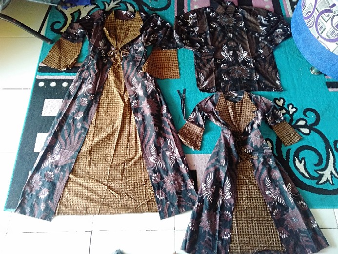 Couple Batik Gamis Jazzy Terbaru Motif Manuk Kembar Original