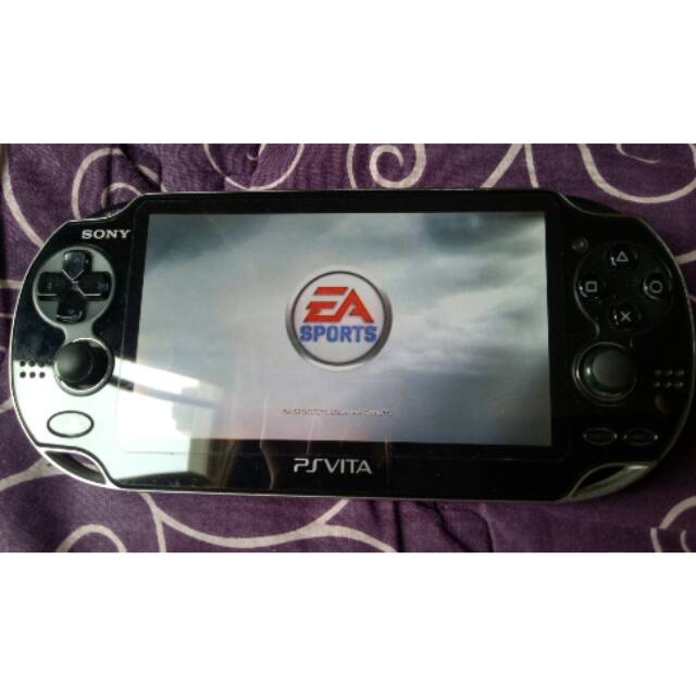 Jual Ps Vita Fat Edition Fifa 18 19 Indonesia Shopee Indonesia