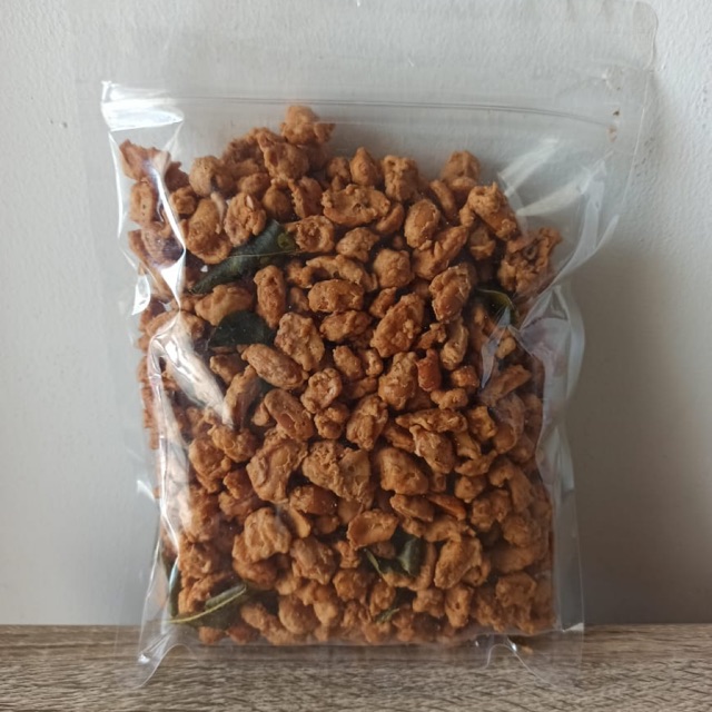 

KACANG DAUN JERUK 500 Gram