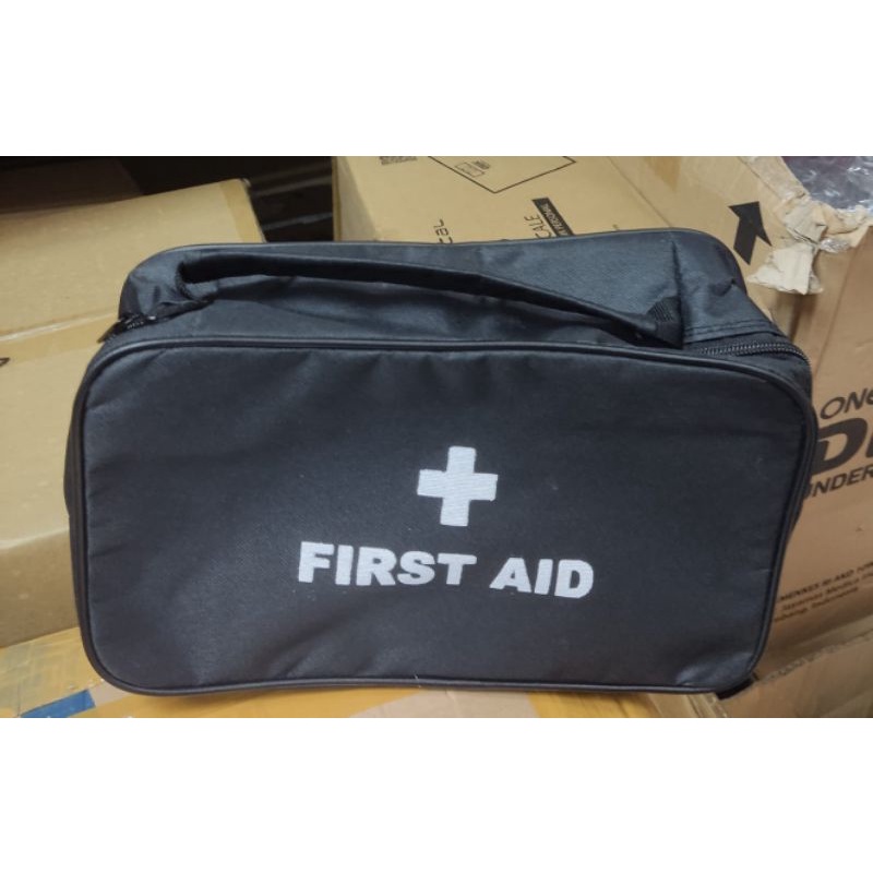 Tas Tempat Obat / First Aid P3K...Warna Merah &amp; Hitam