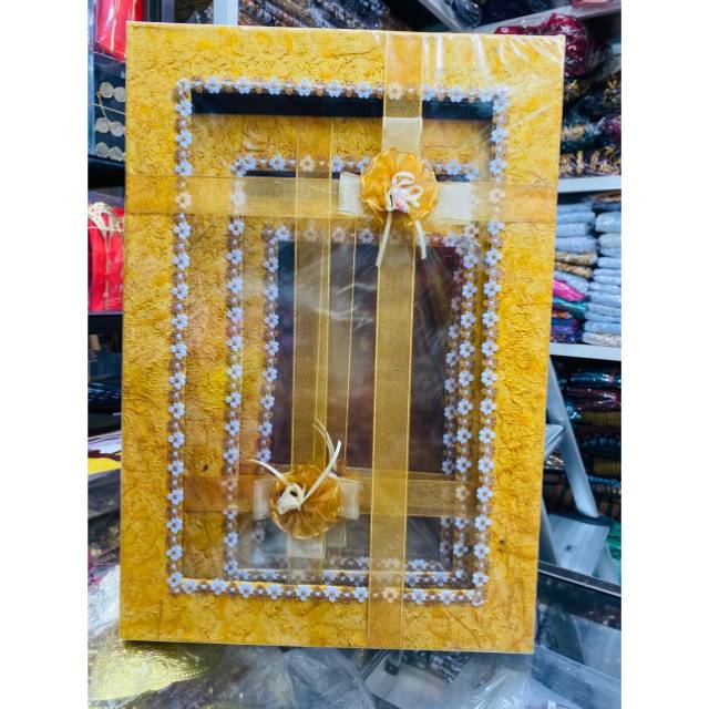 Kotak Hantaran Lamaran Isi 3 Box Dengan Motif Bunga Cantik Warna Warni