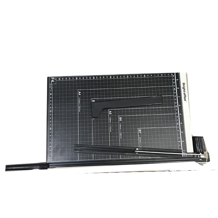 

Tokotab - Paper Cutter Pemotong Kertas Bright Office F4 8200