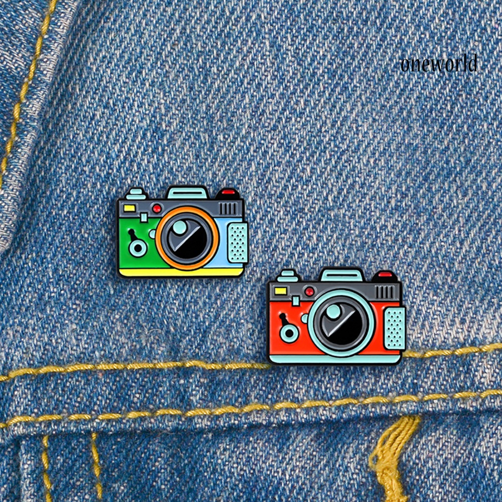 OW@ Cartoon Multicolor Camera Badge Collar Lapel Brooch Pin Clothes Jewelry Decor