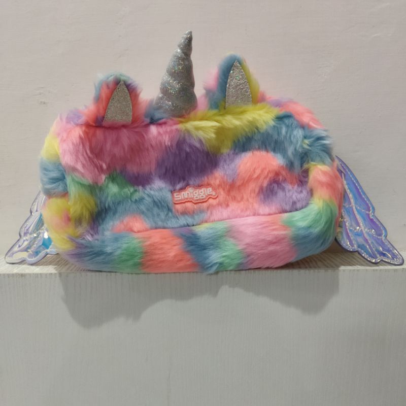 ori original smiggle fluffy dreamer pencil case cosmetic tempat kotak pensil anak berbulu angel wing
