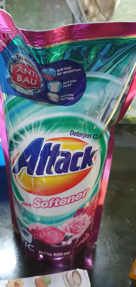 Attack Deterjen Cair Matic 800 Ml