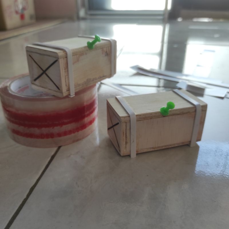 Tangki solar miniatur truk oleng mentahan