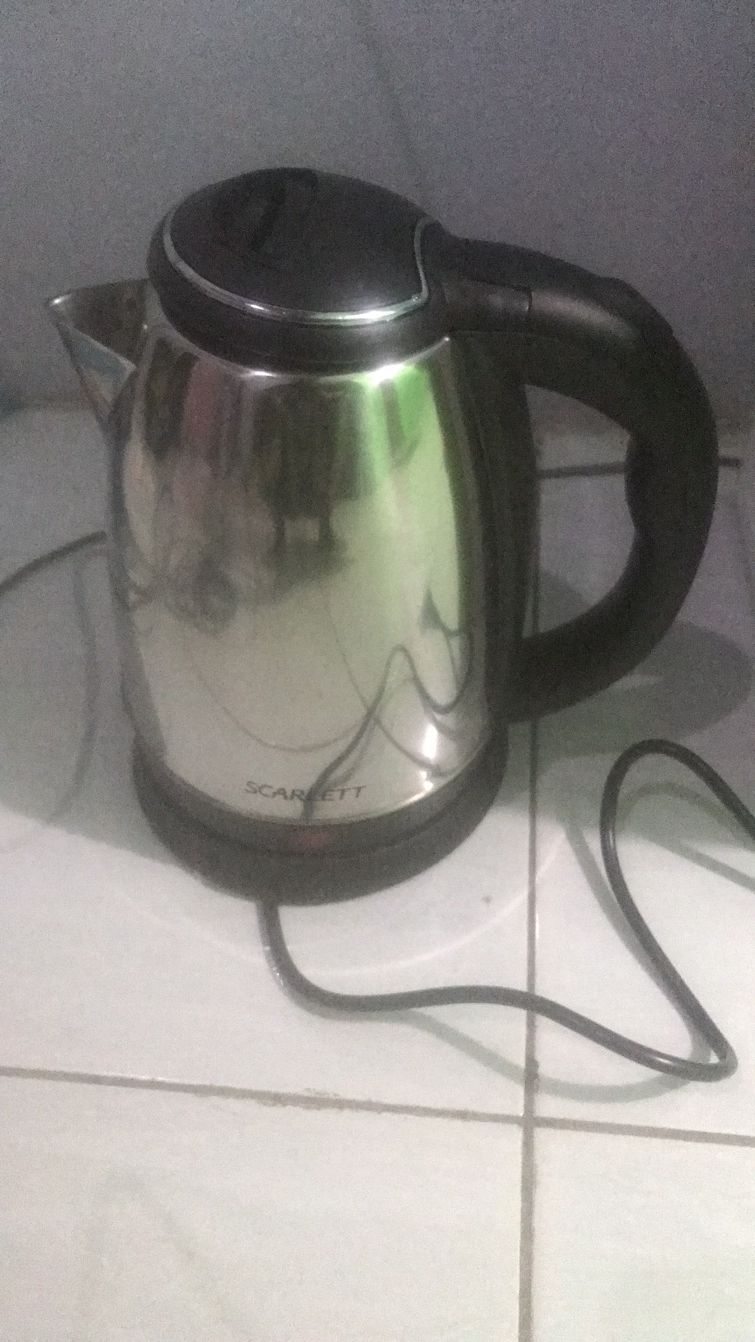 Teko Listrik Scarleet