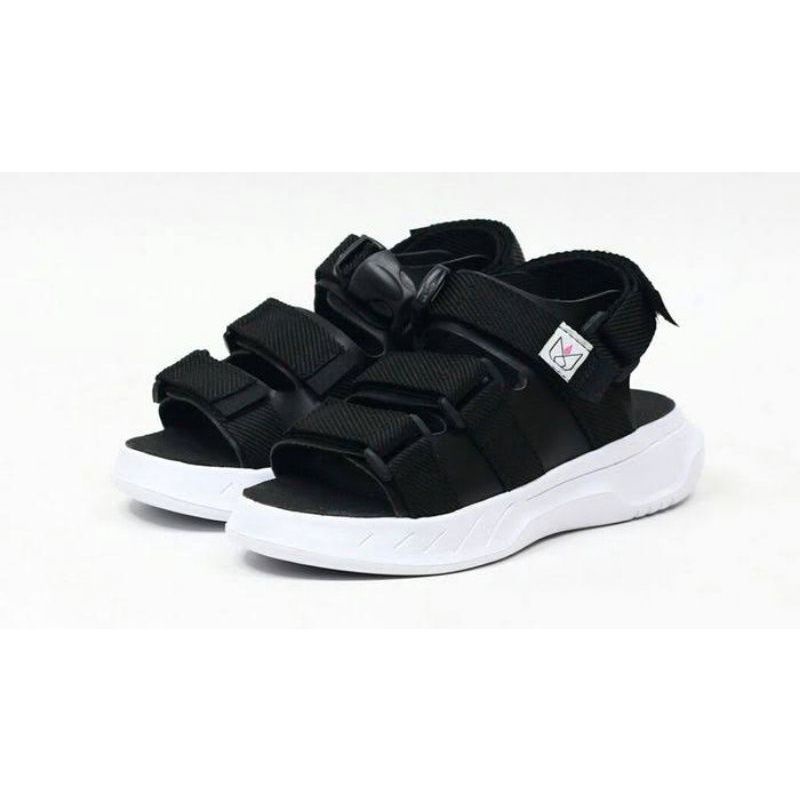 SANDAL GUNUNG WANITA IMPORT