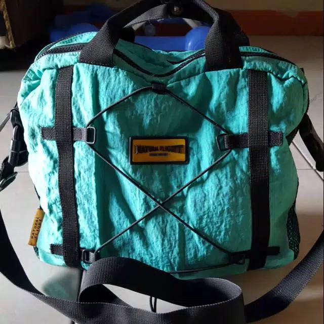 Tas Preloved pria wanita tas dwifungsi ransel dan selempang Natural Flight / tas second / tas laptop