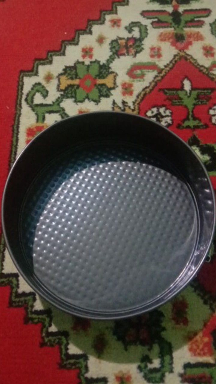 Loyang Bulat Lepas 24cm Teflon Baking Tray Carbon Steel Round