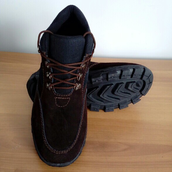 Sepatu Low Boots Pria  Premium