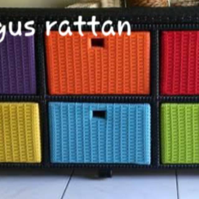 Kerajinan rotan sintetis