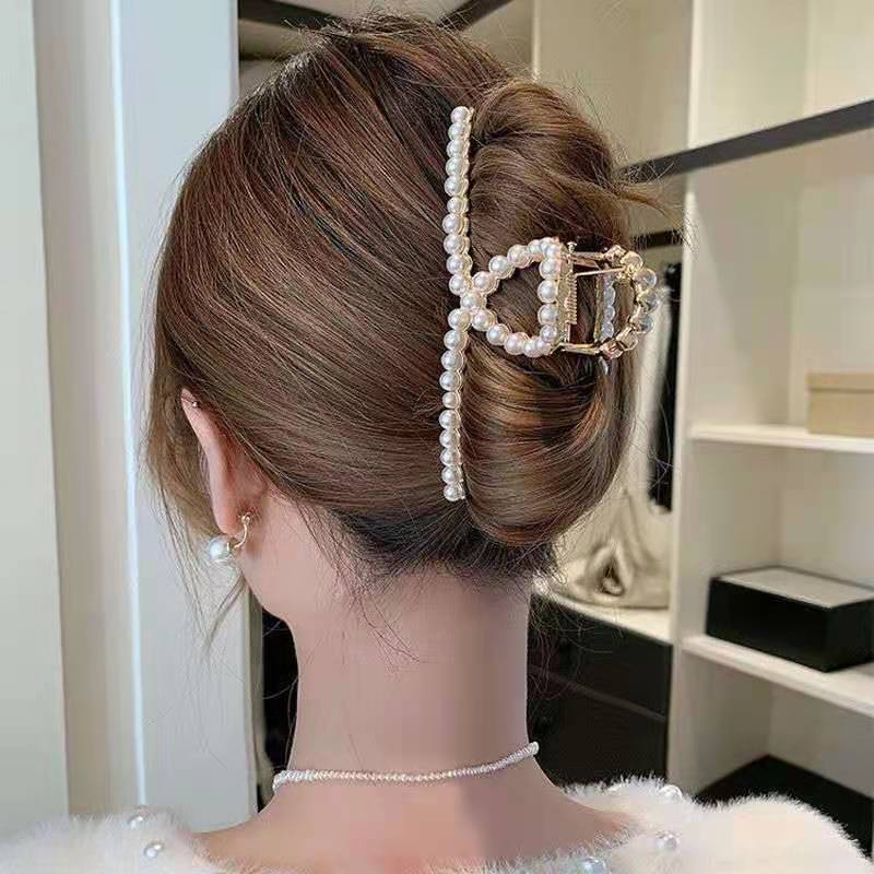 [Women Imitation Pearl Large Hair Clips] [Girls Korean INS Style Big Hair Claw] [Ladies Simple Casual Hair Claw]