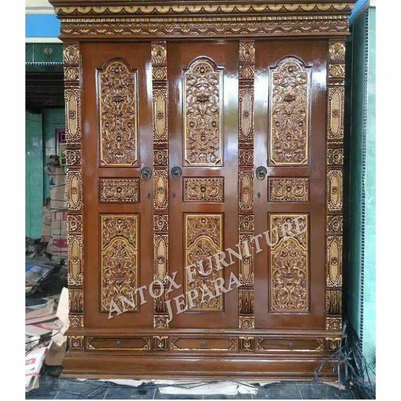lemari pakaian Ukiran  gebyok mebel Furniture jepara