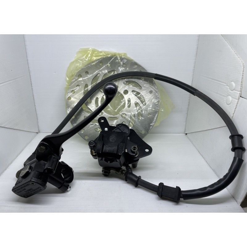 Cakram Assy Depan Motor Honda Blade Absolute Revo Komplit 1 Set Master Rem Atas Bawah Piringan Disk 