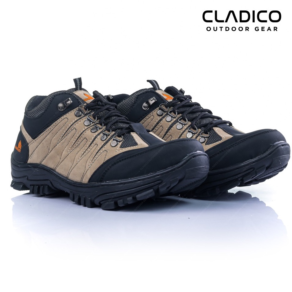 Sepatu Safety Boots Tracking Pria Ujung Besi Proyek Industri Cladico Coupe Low