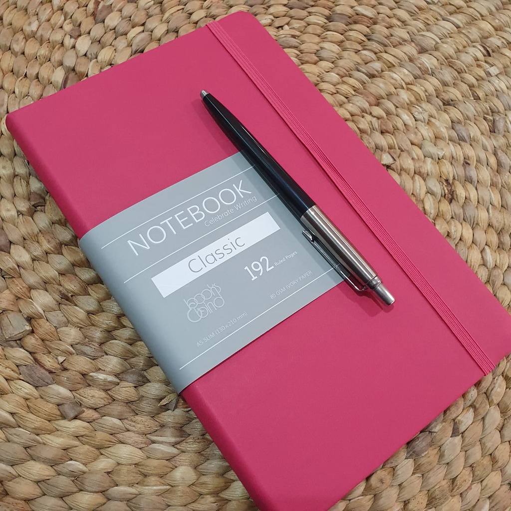 

Gramedia Surabaya - Books&Bind Notebook Classic Magenta