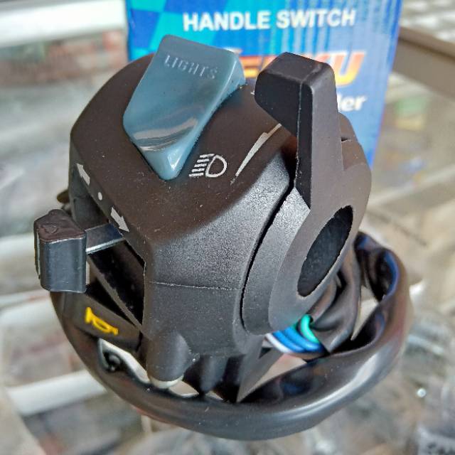 Holder kiri honda mega pro new ZENKU