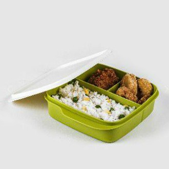 Lolly Tup Tupperware / Kotak Makan Sekat
