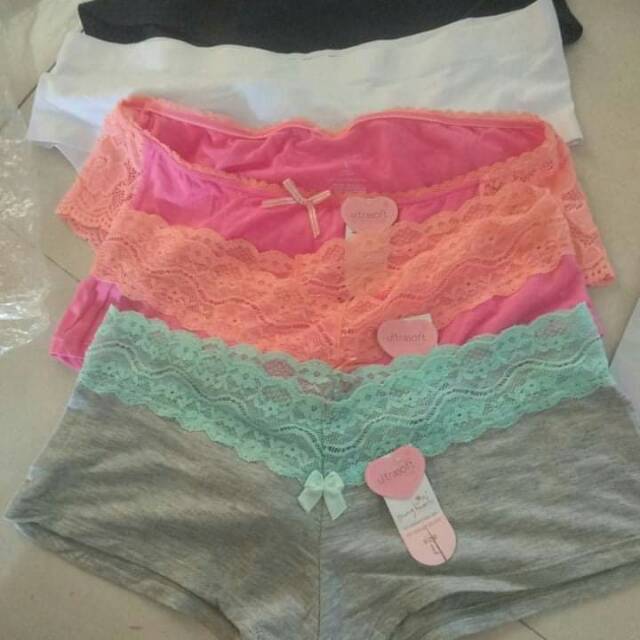 Cd celana dalam younghearts