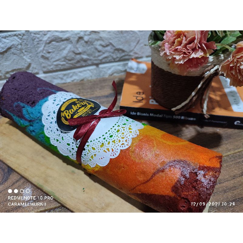 

RAINBOWROLL CAKE