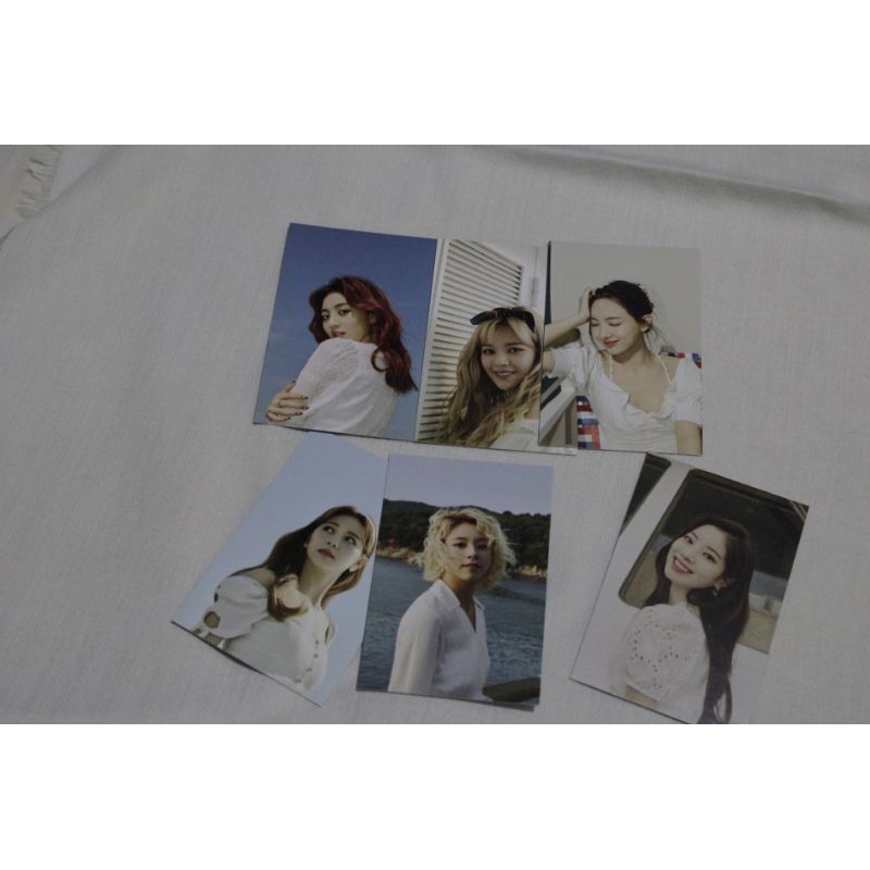 AR PHOTOCARD TWICE SEASON GREETINGS 2021