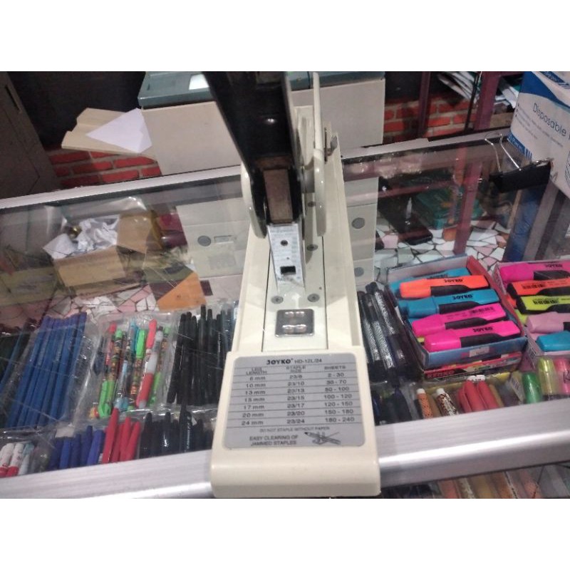 

stapler joyko HD15