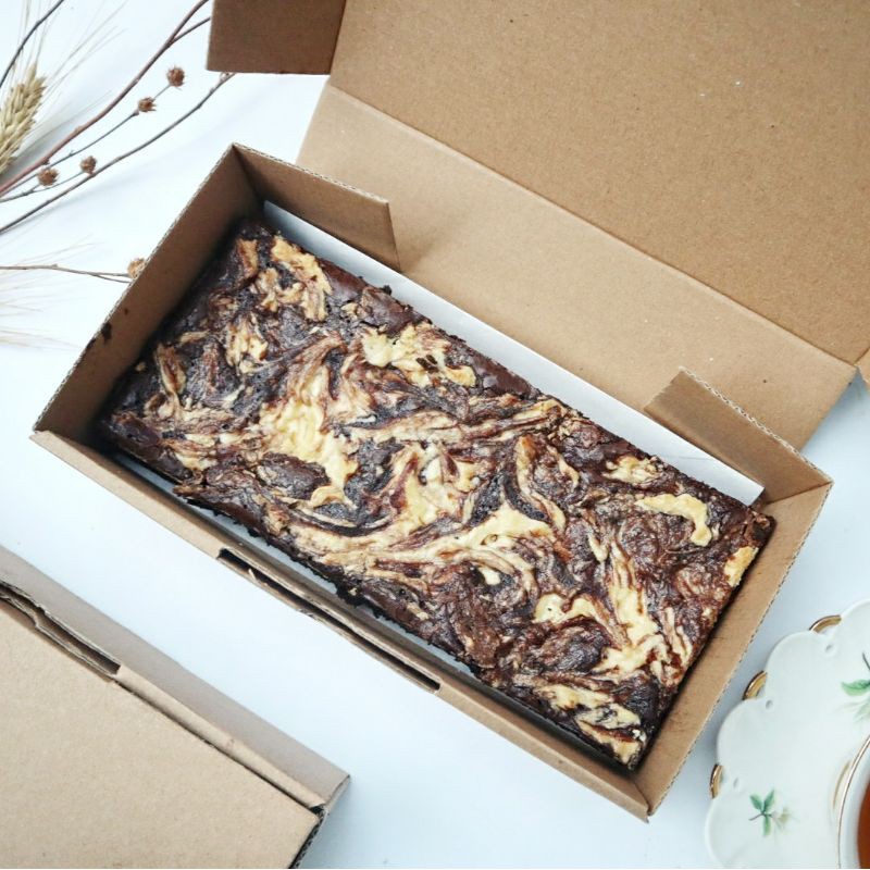 

Creamcheese Fudge Brownies Premium