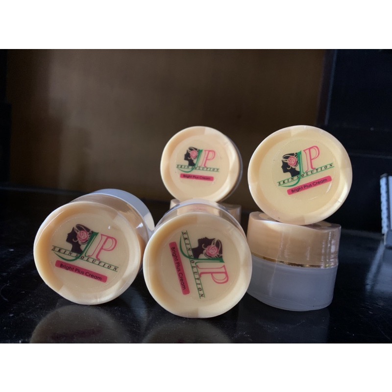 cream malam flek plus ipung skincare