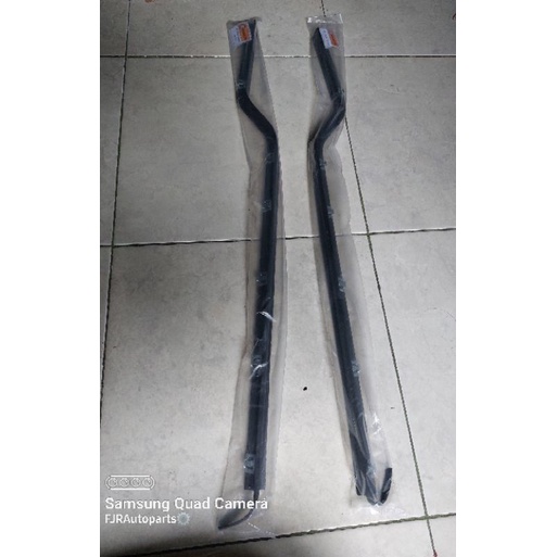 Weather Strip / Pelipit Karet Kaca SUZUKI VITARA ESCUDO SIDEKICK lengkap dengan klip