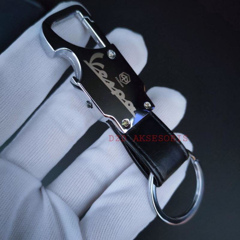 Gantungan kunci kulit stainless motor Vespa logo-1