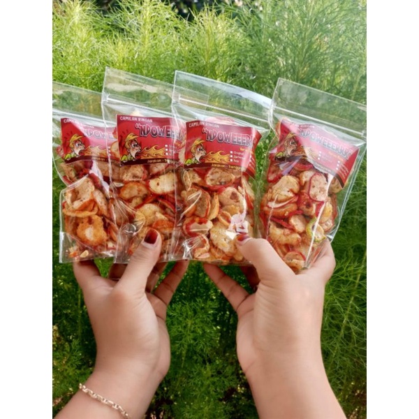 

Kerupuk seblak kencur
