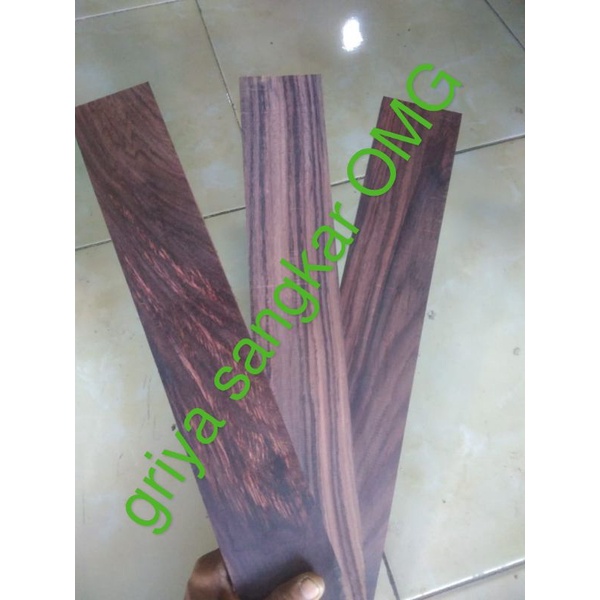 papan kayu sonokeling