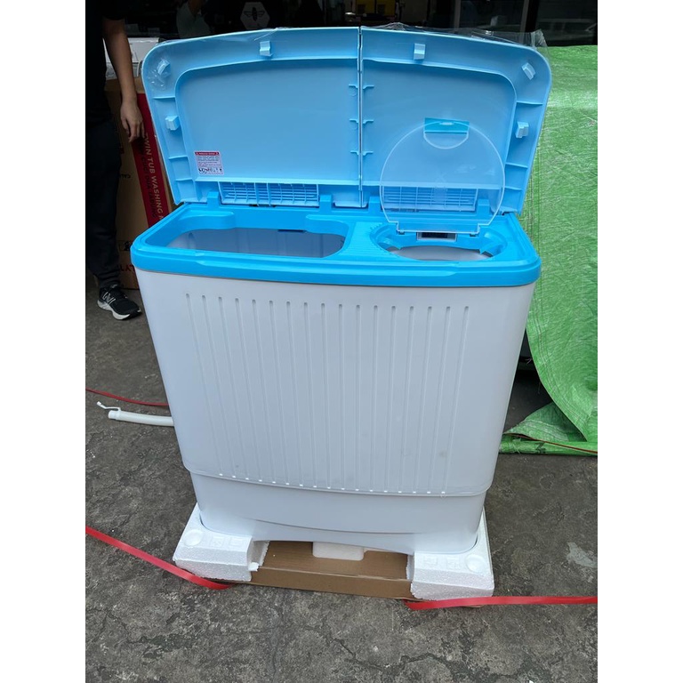 POLYTRON MESIN CUCI LOW WATT 2 TABUNG PWM-7073 7 KILO