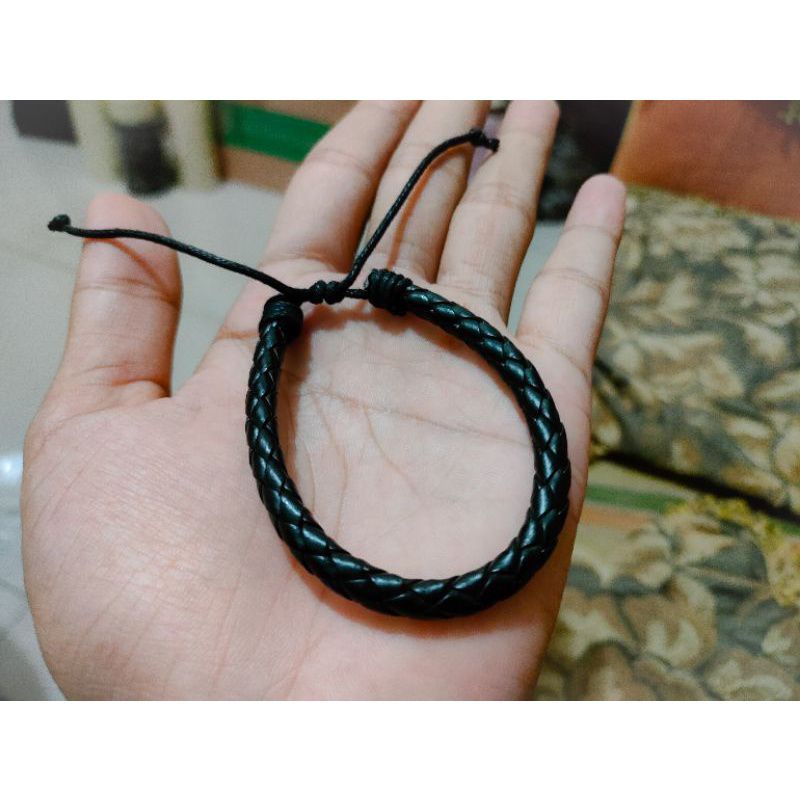 Gelang tali bulat pria wanita