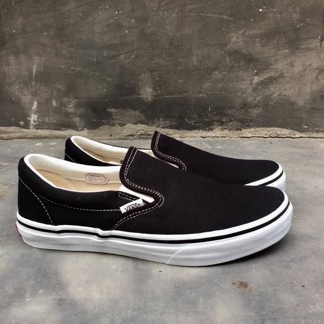 VANS SLIP ON BLACK WHITE JAPAN MARKET