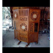 Partisi penyekat sketsel  pembatas ruang tamu kayu jati