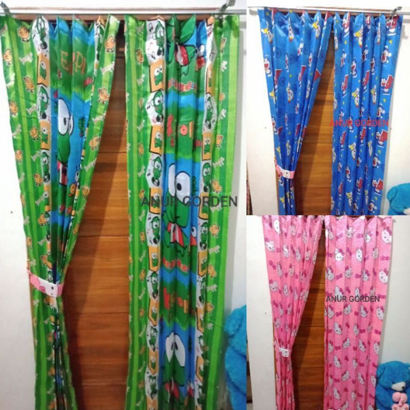 gorden plisket motif karakter hello kity doraemon keropi jendela minimalis
