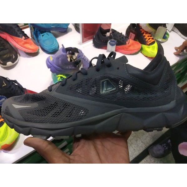 Terbaru sepatu running league new volans 2.5