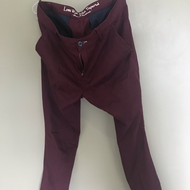 Chino Giordano Merah Maroon
