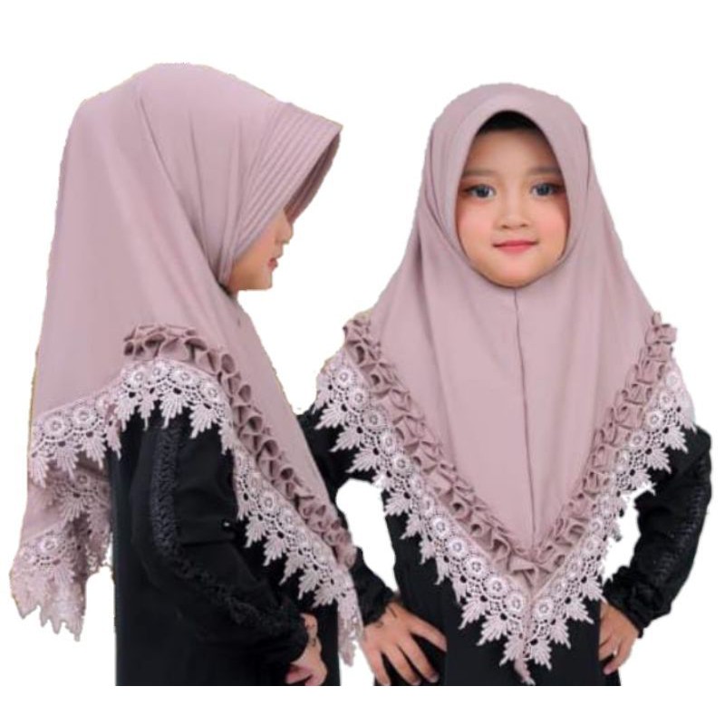 Hijab Anak Renda Gotik