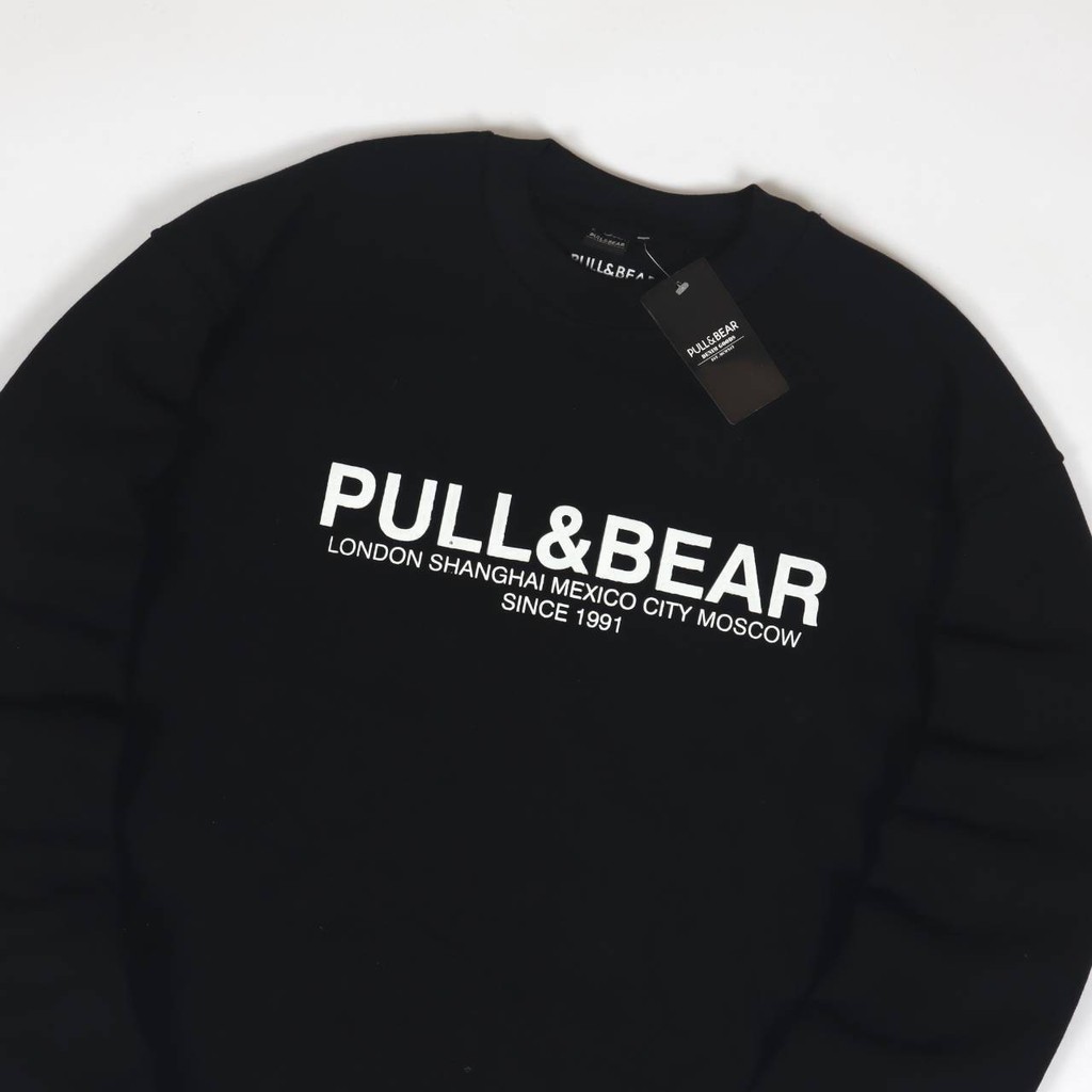 Jaket Sweater Crewneck P AND BEAR LIST – Black Edition Fashion Trendy Casual Pria Good Brand Quality